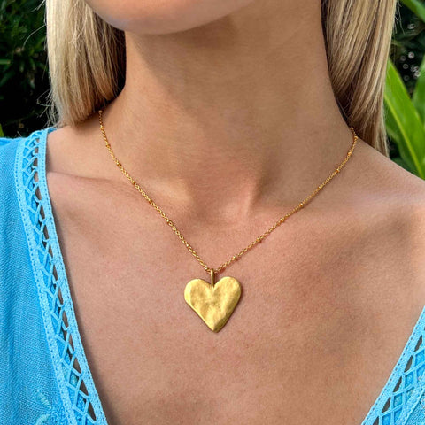 Sculpted Heart Pendant Necklace